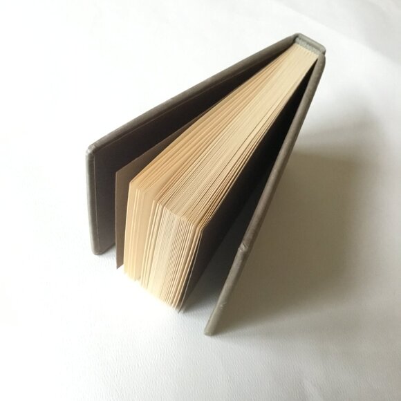 Embossed Building Green Handmade Hardcover Sketch Book Journal - Picture 5 of 10